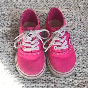 Toddler vans size 6